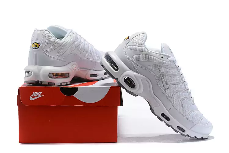 nike air max tn homme solde all white
